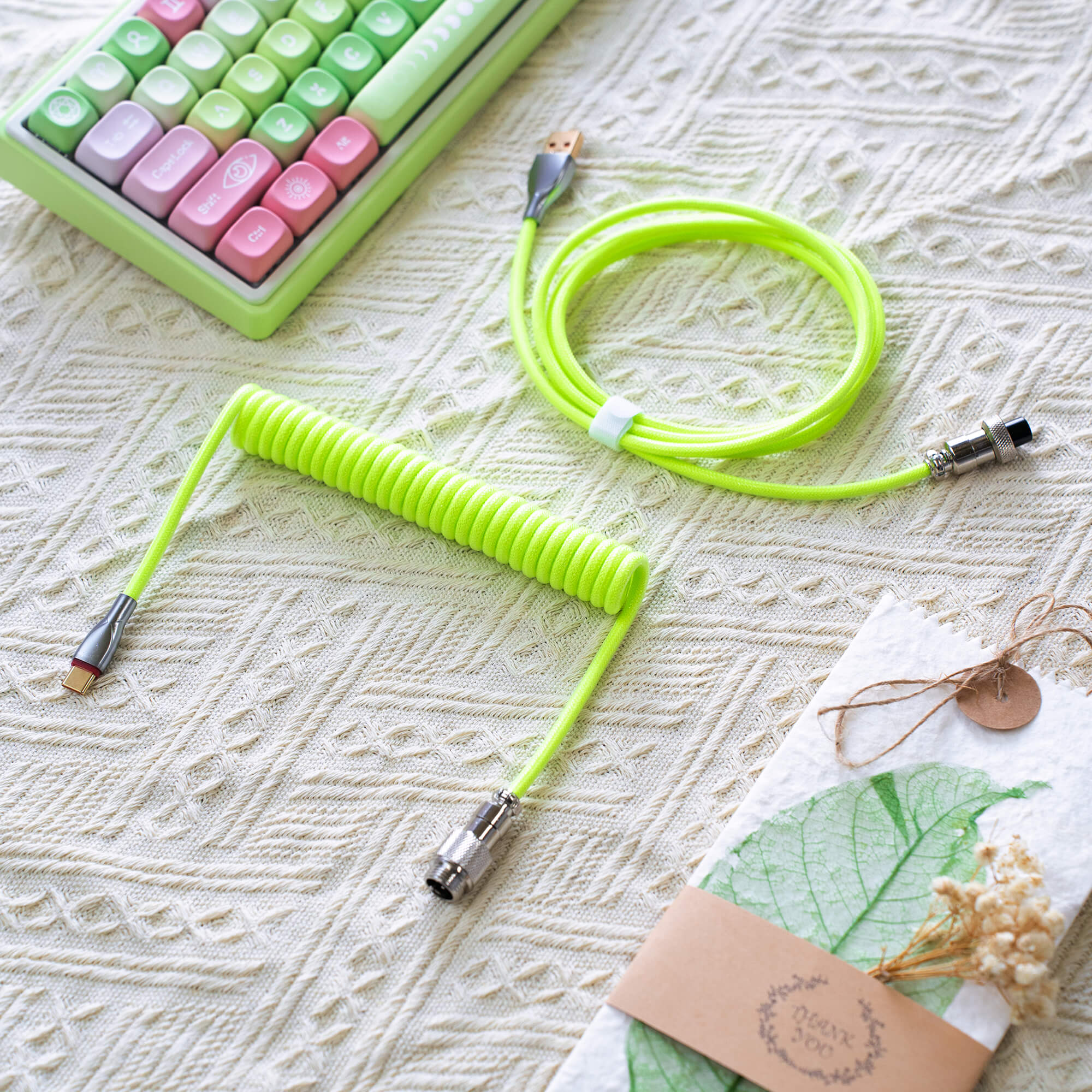 Coiled Keyboard Cable for Gaming Custom Keyboard,Cream Rose Dream of Stars